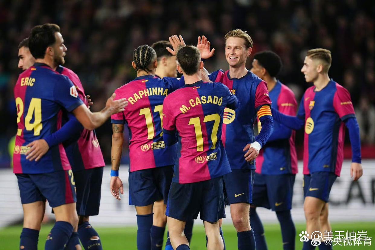 多米APP下载-巴萨球员受伤下场,全队气氛紧张吗